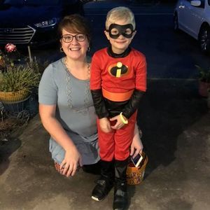 Meet your Posher, Whitney